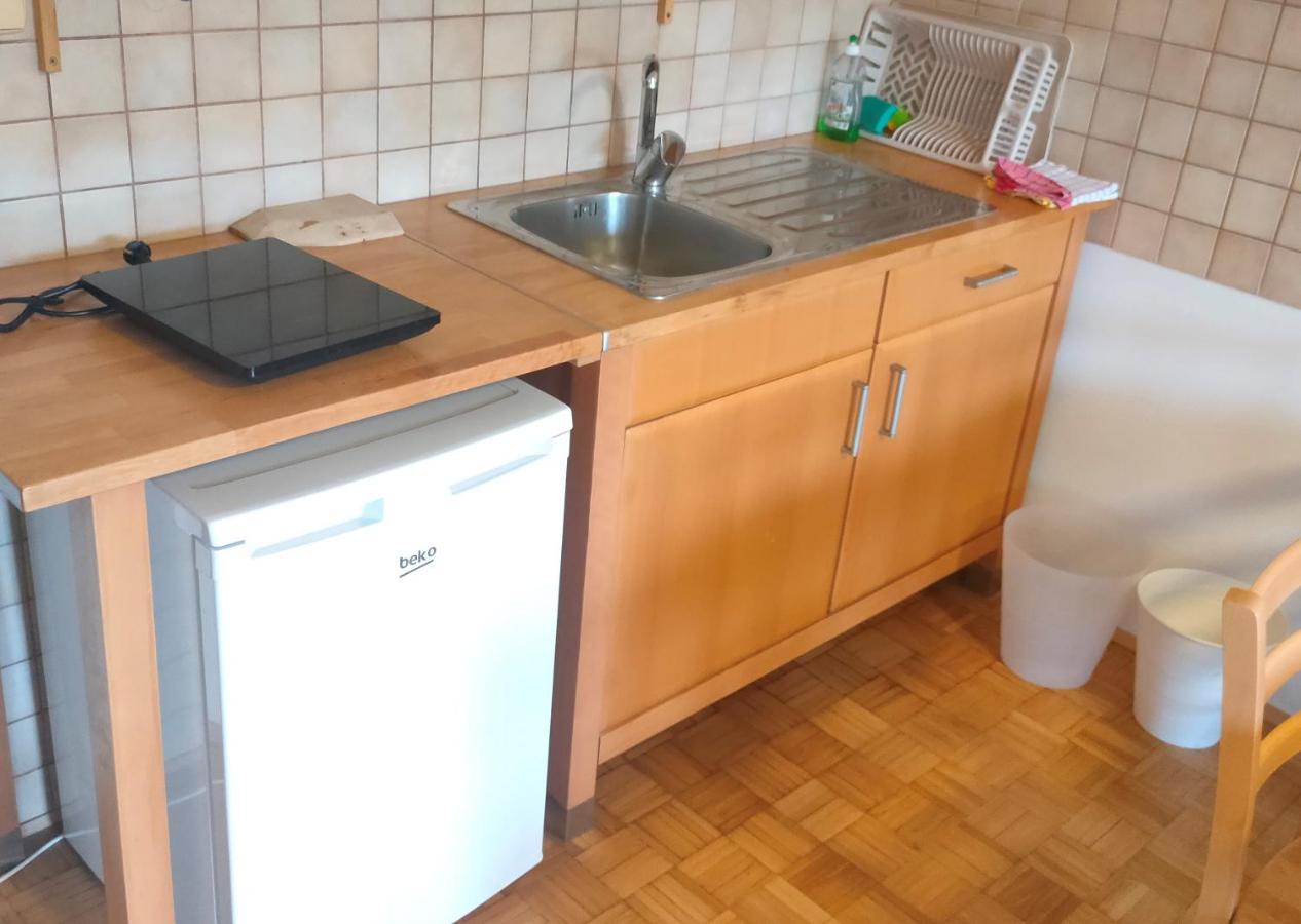 Rooms And Apartment Na Poljani Škofja Loka Esterno foto